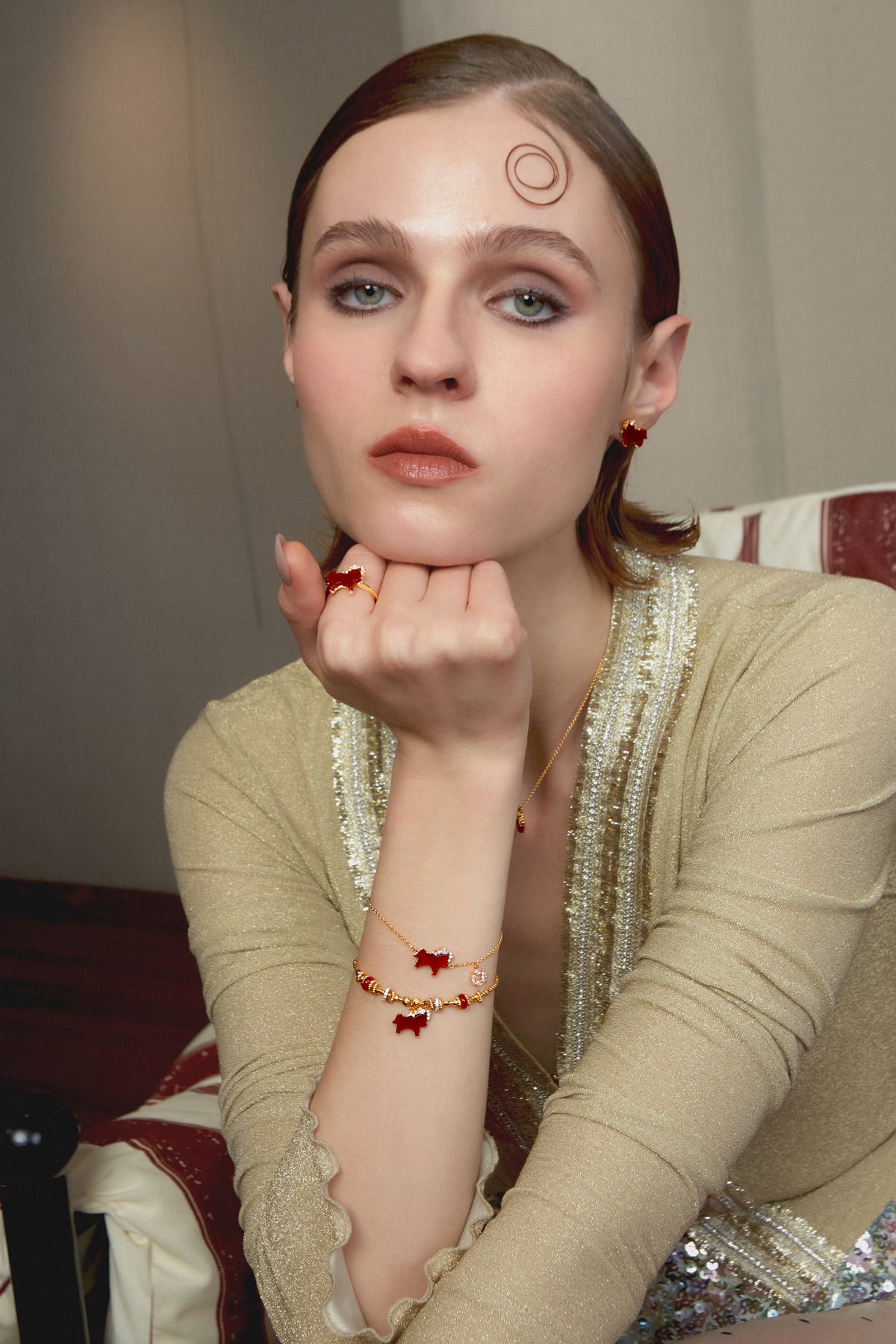 Horse Form Red Agate Slim Bracelet - booneealus