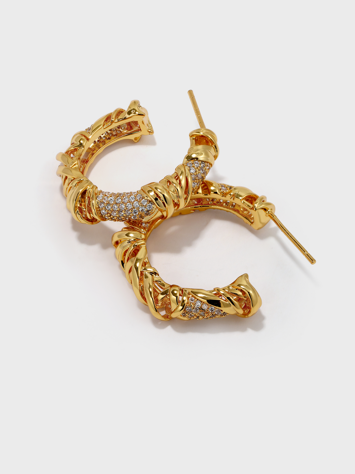 Twisted Knit Wrap C-shaped Earrings - booneealus