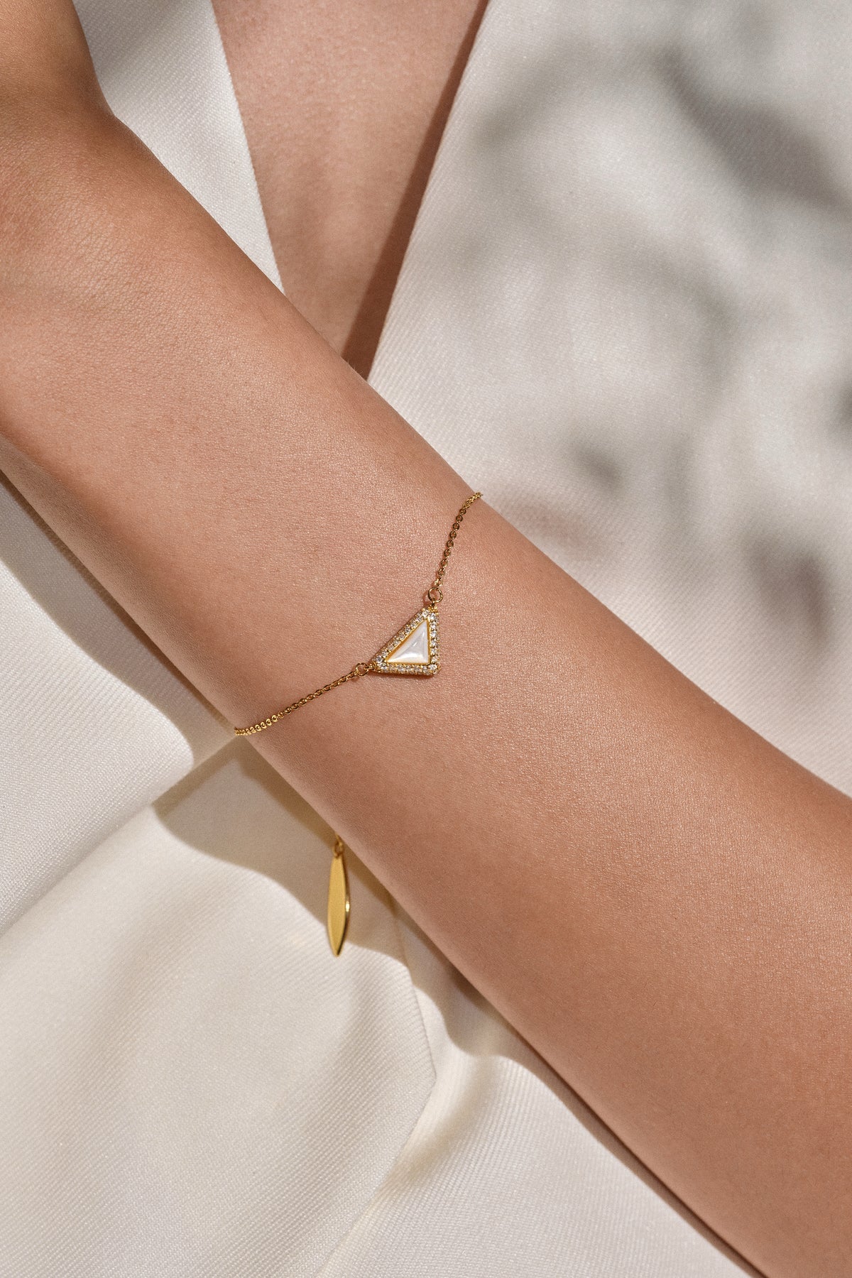 Aurora Corona Bracelet - booneealus