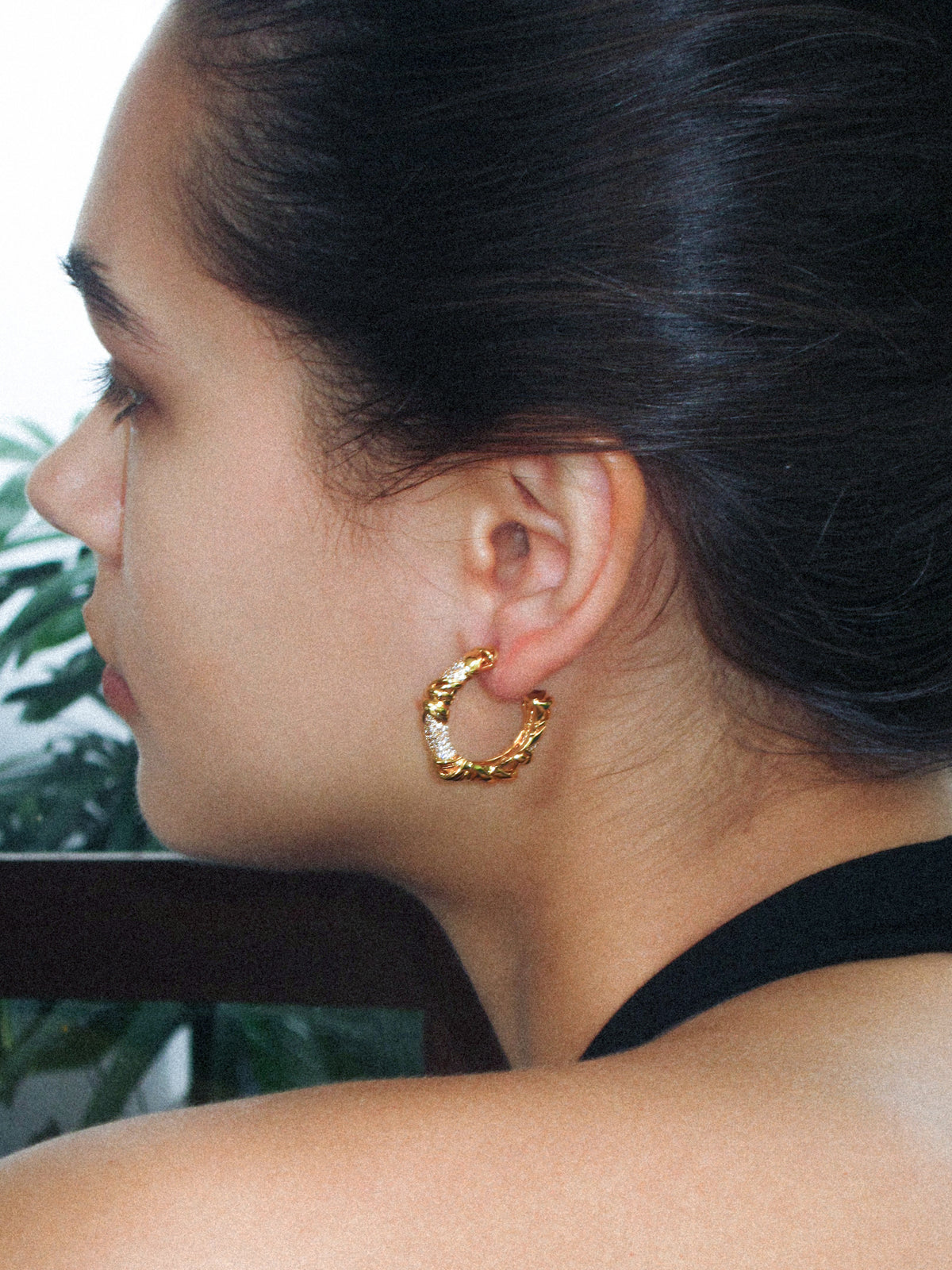 Twisted Knit Wrap C-shaped Earrings - booneealus